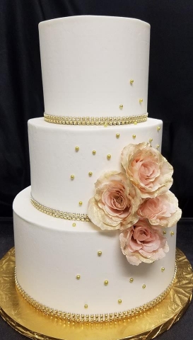 White cake with Pale Pink Flowers